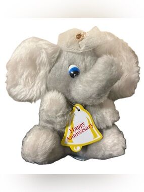 Vintage 1978 RUSS BERRIE & CO. Happy Anniversary Plush Bride Elephant